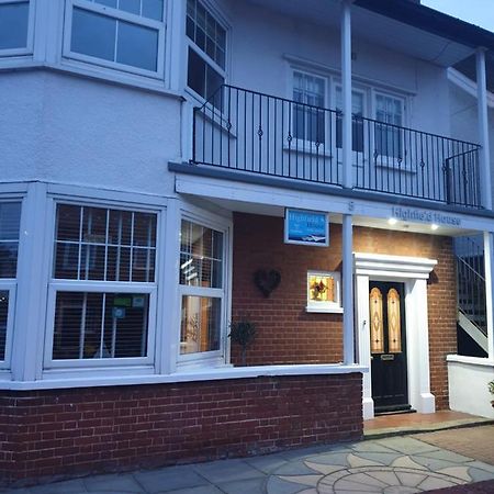 Highfield Guest House Шерингам Екстериор снимка
