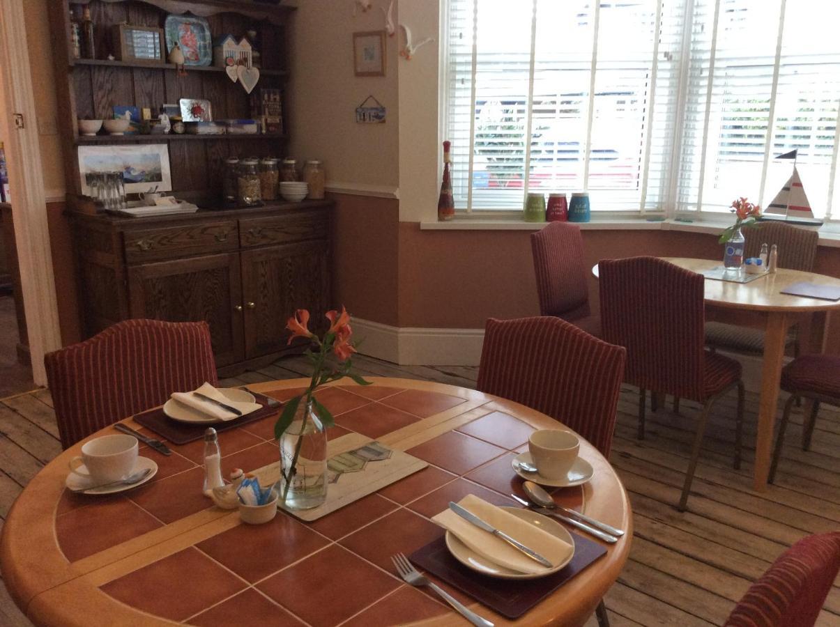 Highfield Guest House Шерингам Екстериор снимка