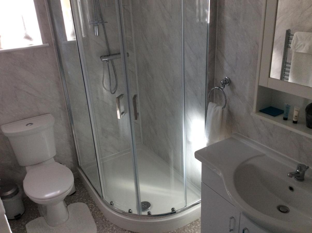 Highfield Guest House Шерингам Екстериор снимка