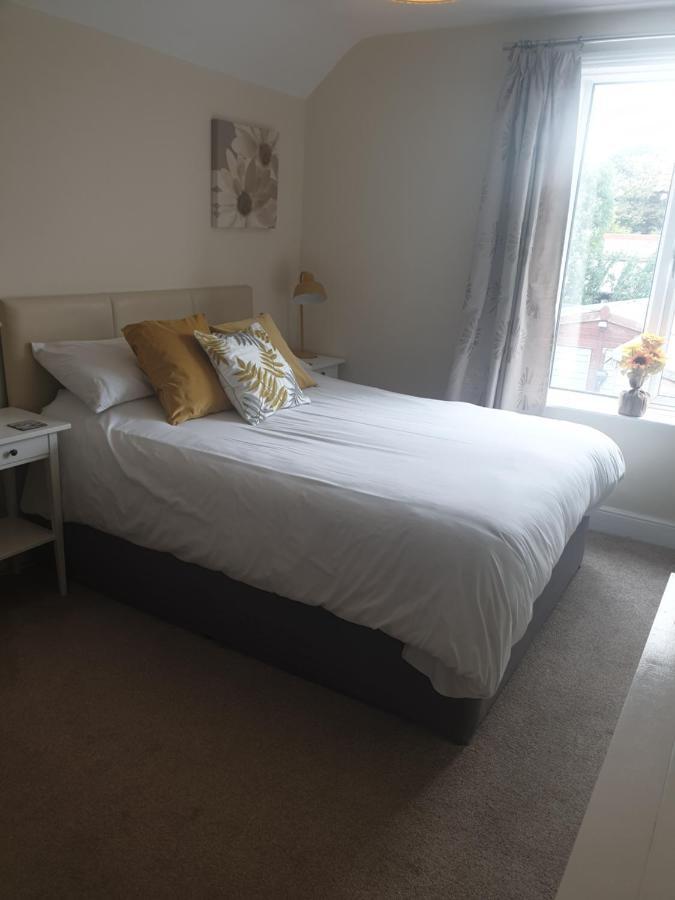Highfield Guest House Шерингам Екстериор снимка